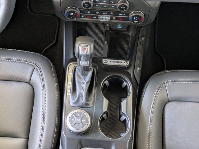 2025 Ford Bronco 4-Door Outer Banks - Photo 23