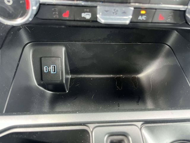 Used 2023 White Ford XLT image 22