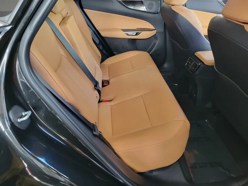 2026 Lexus NX 350 - Photo 16