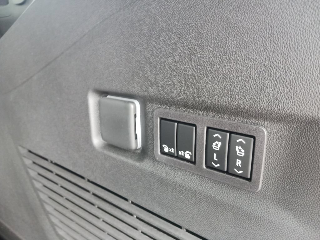 New 2026 Sterling Gray Metallic Chevrolet Premier image 31