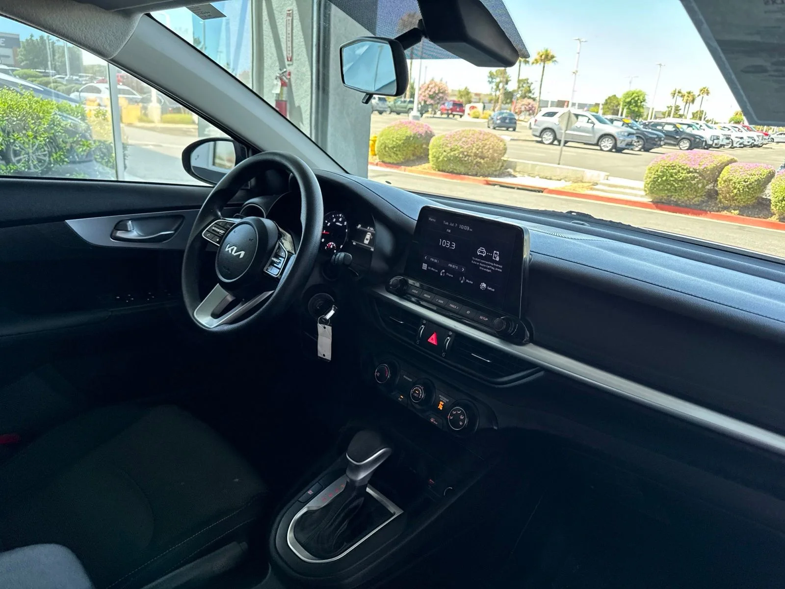 Used 2023 Aurora Black Pearl Kia LXS image 25