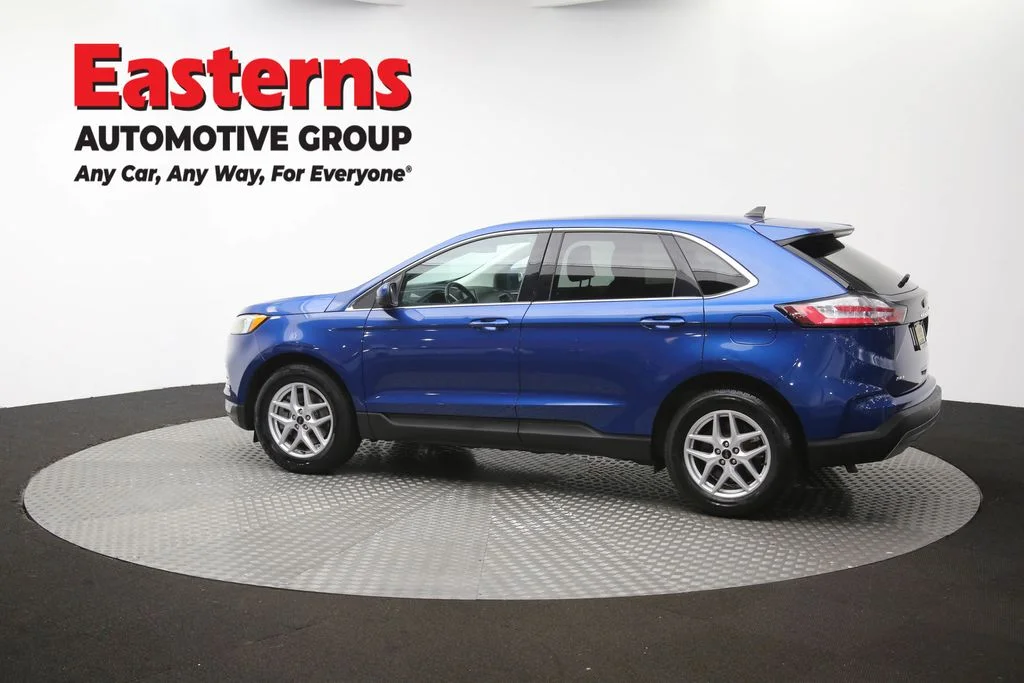 Used 2023 Blue Ford SEL image 64