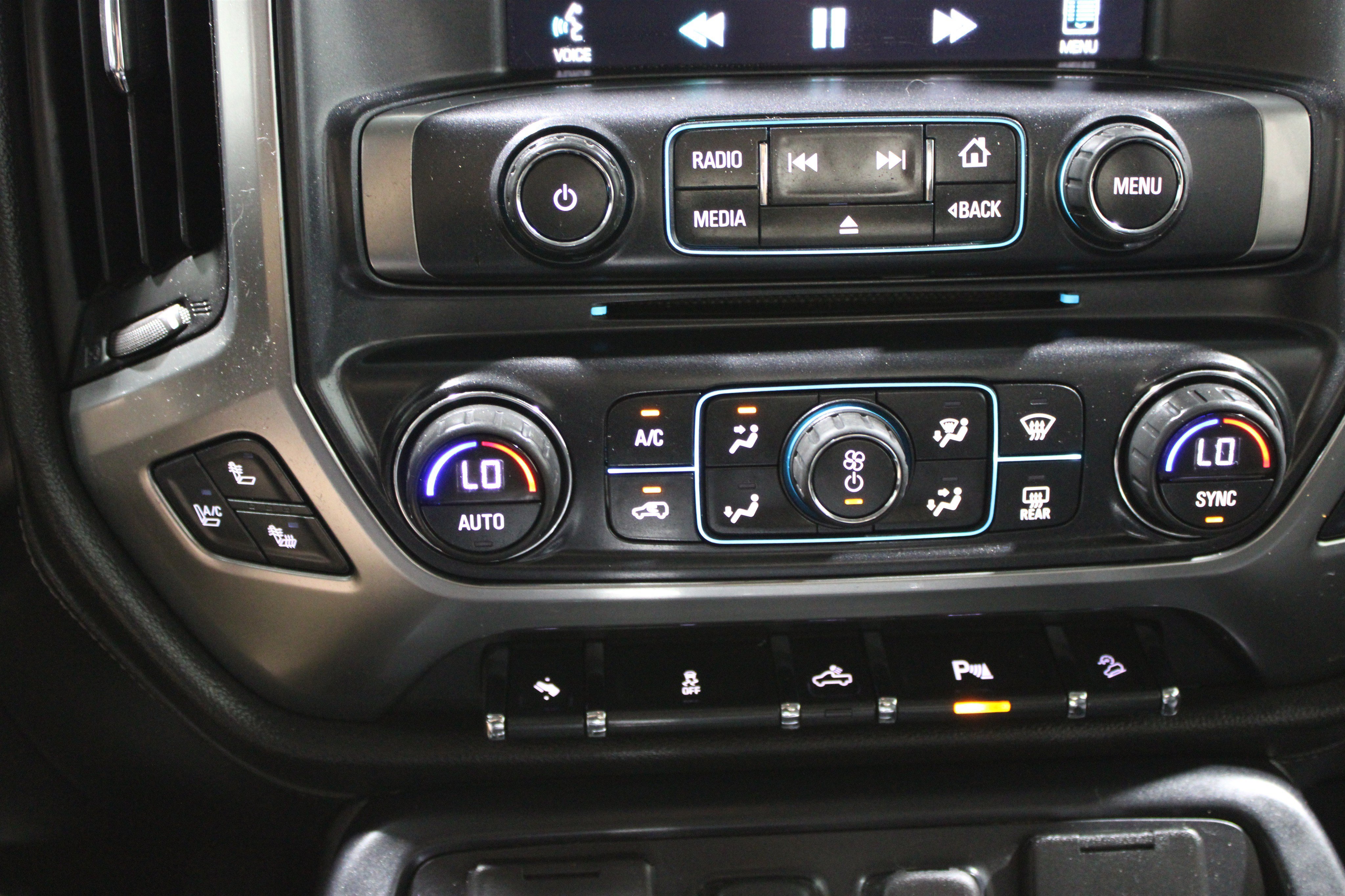 Used 2015 Black Chevrolet LTZ image 18