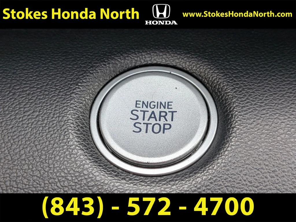 Used 2021 Gray Hyundai SEL image 26