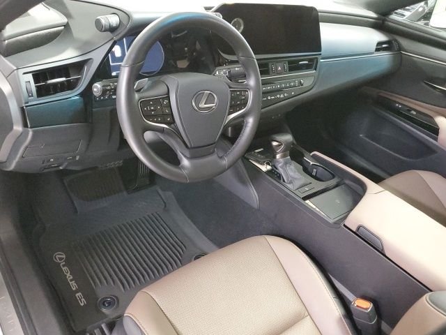 Used 2025 White Lexus 350 image 12