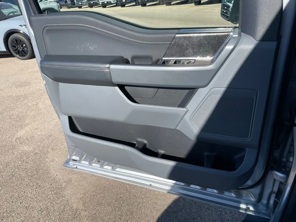 Used 2022 Silver Ford XLT image 53