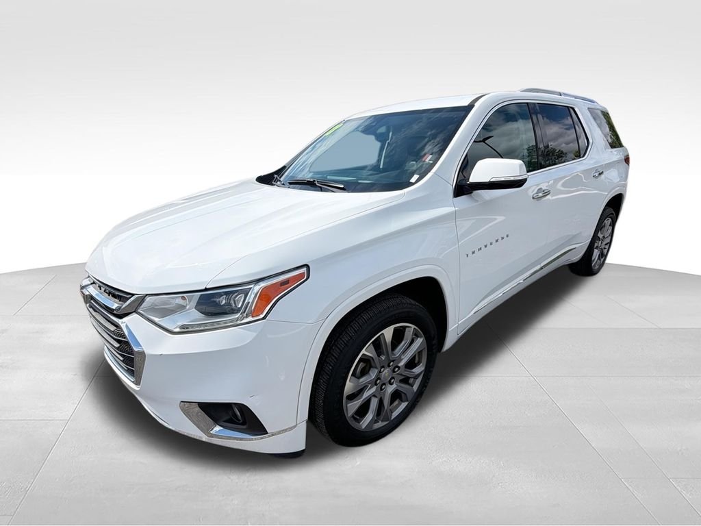 Used 2018 Summit White Chevrolet Premier image 4