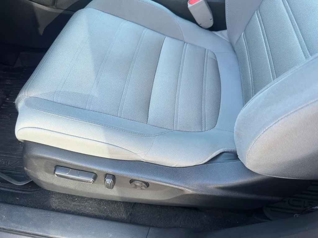 Used 2018 Modern Steel Metallic Honda EX image 6