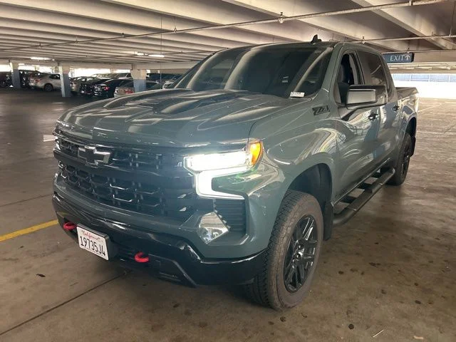 Used 2026 Gray Chevrolet LT Trail Boss image 4