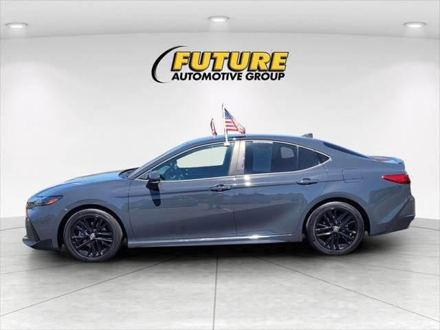 Used 2025 Gray Toyota SE image 8