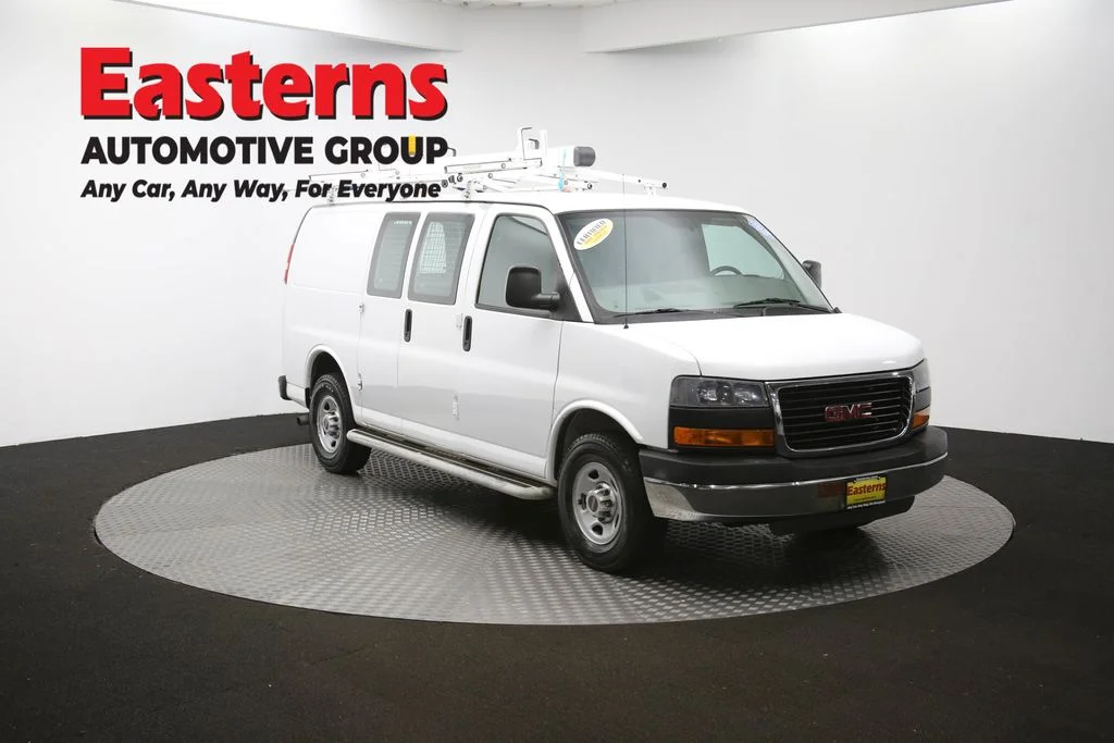 Used 2015 White GMC Work Van image 48