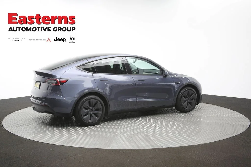 Used 2022 Gray Tesla Long Range image 35