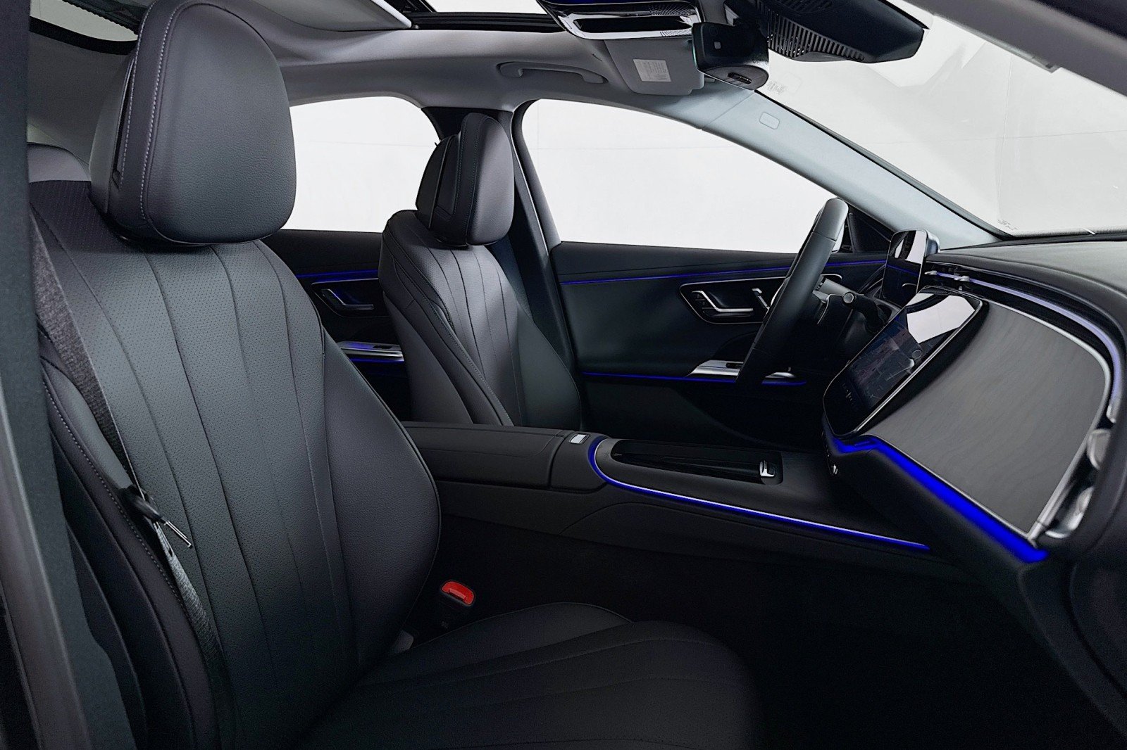 New 2026 Graphite Grey Metallic Mercedes-Benz E 350 RWD Sedan image 6