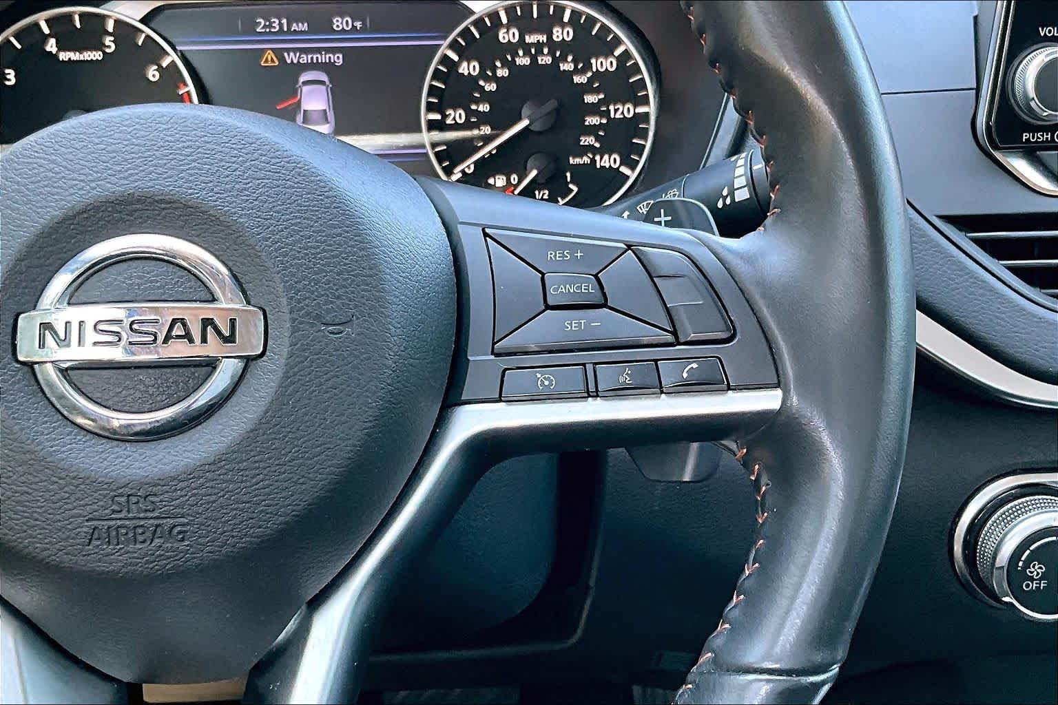 Used 2022 Pearl White Tricoat Nissan 2.5 SR image 25