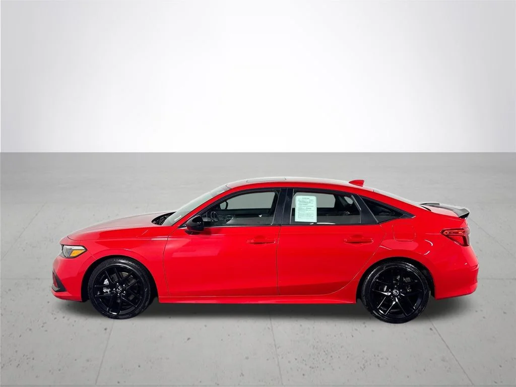 Used 2024 Rallye Red Honda Base image 9