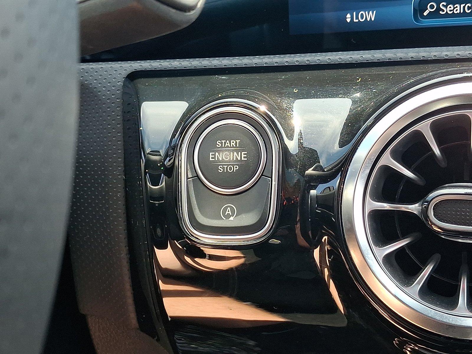 Certified Used 2024 Polar White Mercedes-Benz CLA 250 image 23