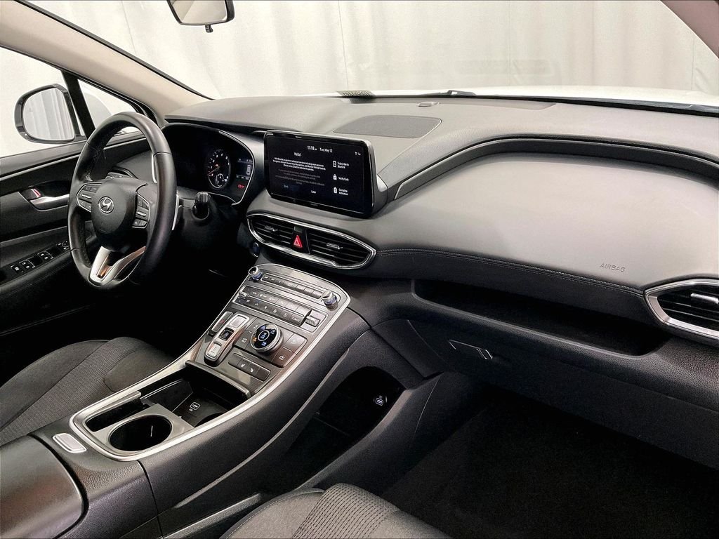 Used 2023 White Hyundai SEL image 14
