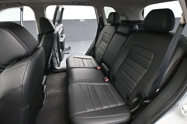 Used 2025 Gray Honda EX-L image 38