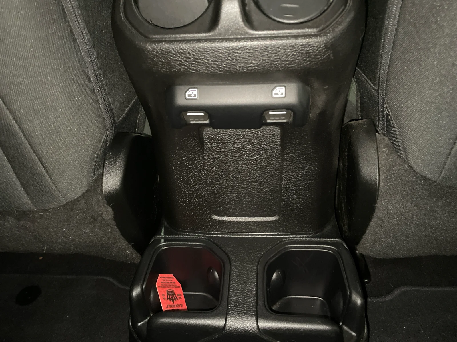 Used 2018 Granite Crystal Metallic Clearcoat Jeep Sport S image 21