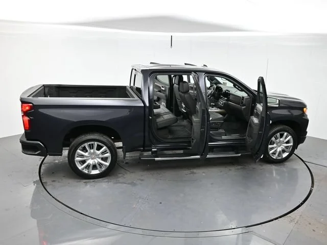 Used 2022 Dark Ash Metallic Chevrolet High Country image 46