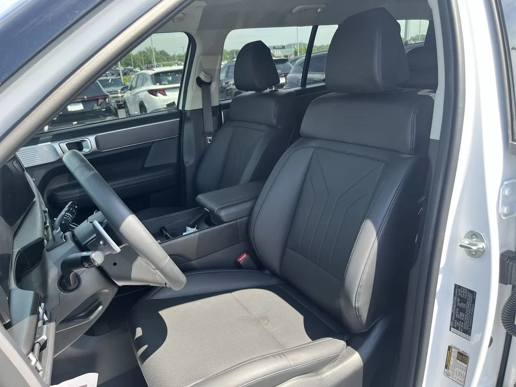 Used 2024 White Hyundai XRT image 17