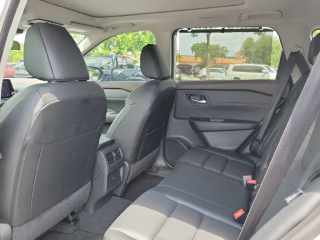 Certified Used 2023 Silver Nissan SV image 13