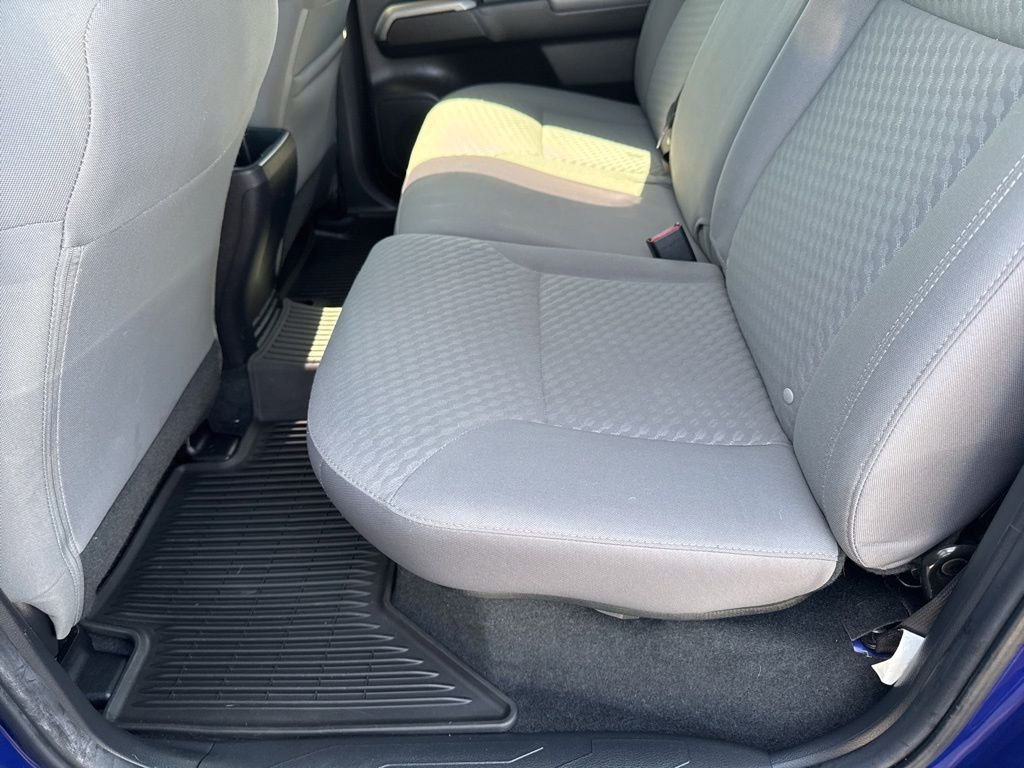 Used 2022 Blue Crush Metallic Toyota SR5 image 8