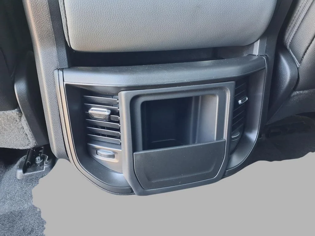 New 2026 Silver Zynith Exterior Paint RAM Tradesman image 23
