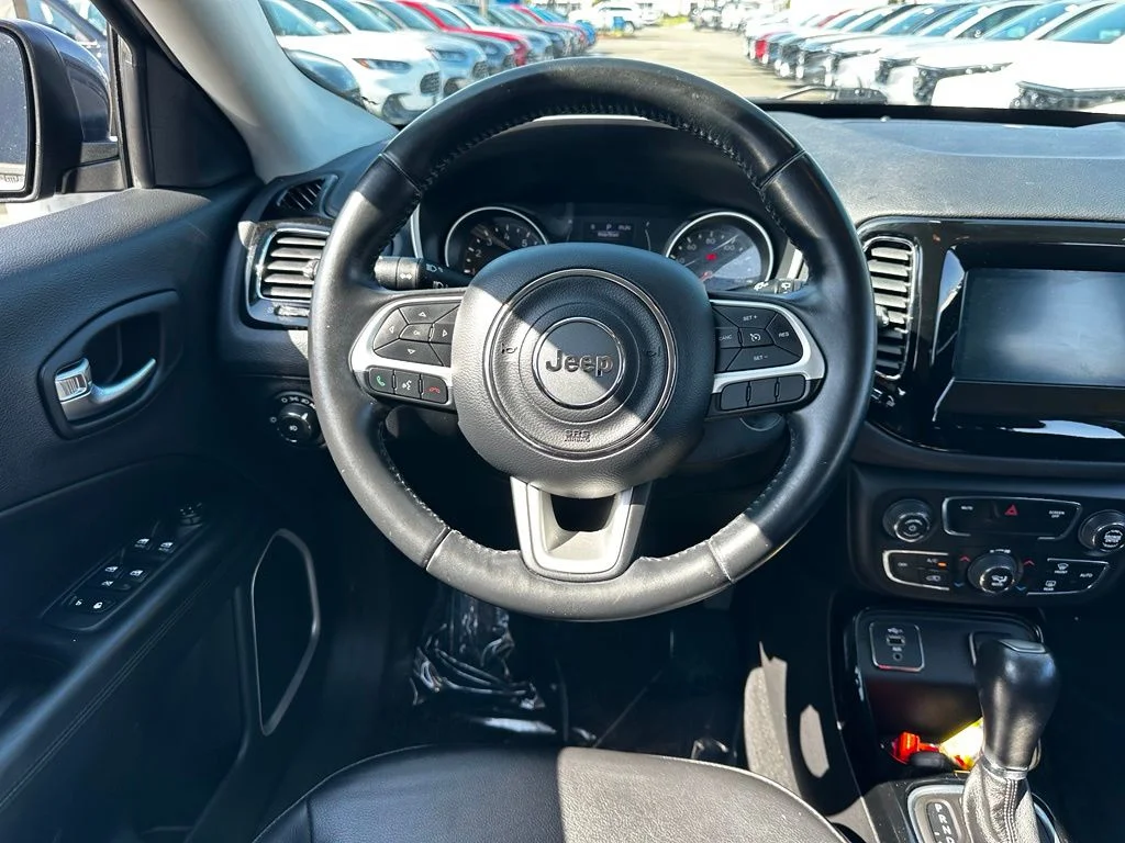 Used 2019 Gray Jeep Latitude image 19