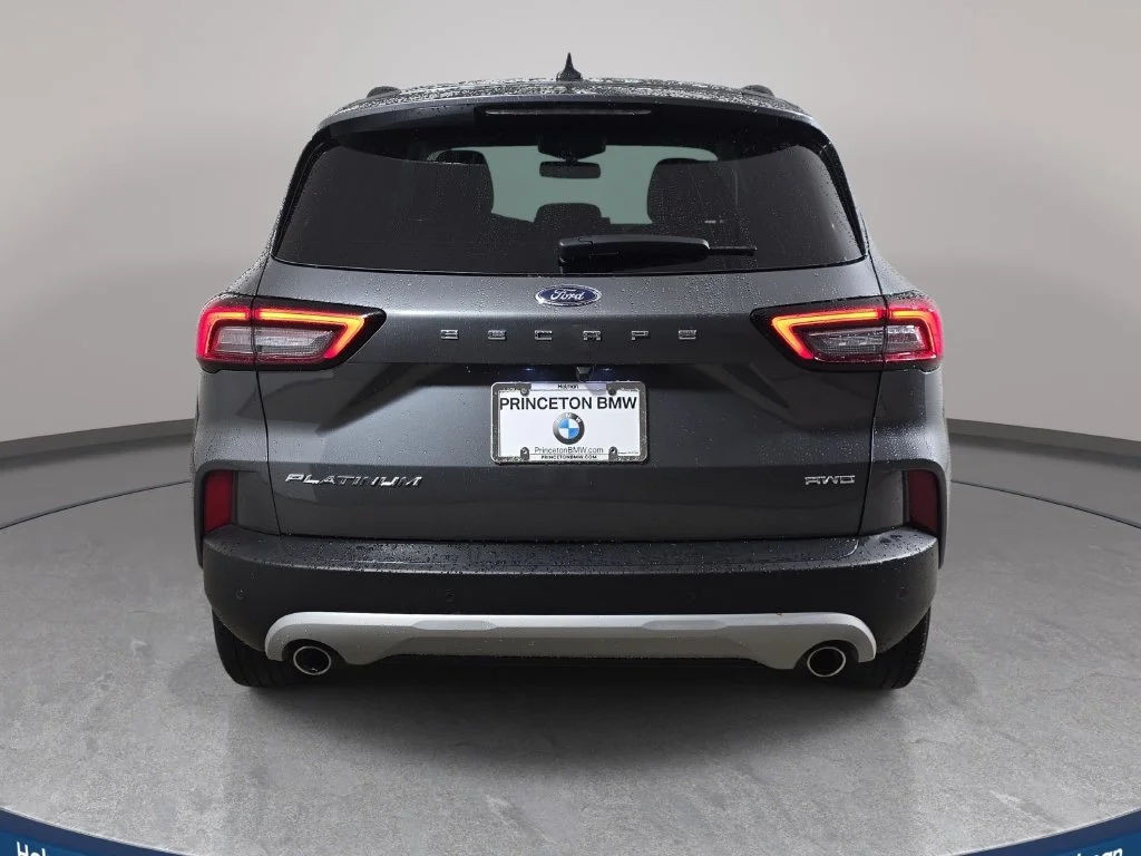 Used 2023 Gray Metallic Ford Platinum image 7