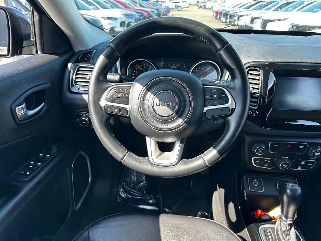 Used 2019 Gray Jeep Latitude image 19