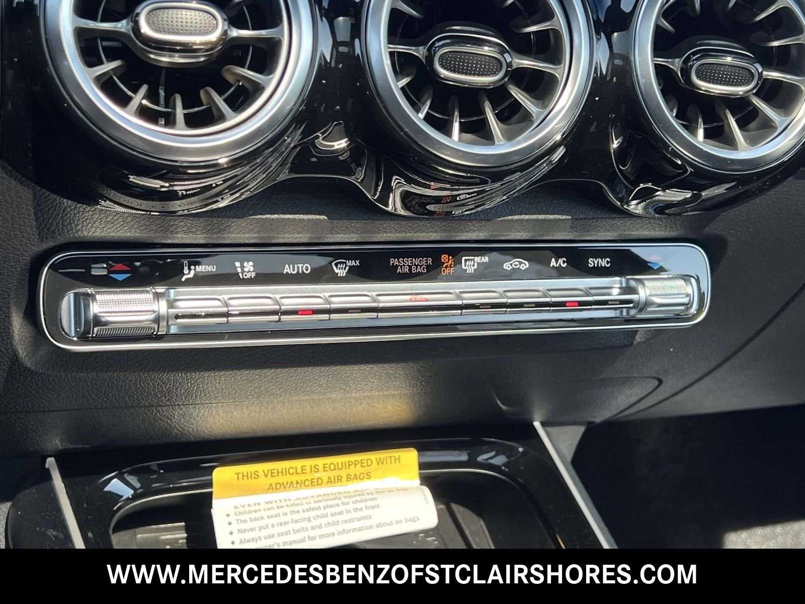 New 2026 Night Black Mercedes-Benz GLB 250 image 25