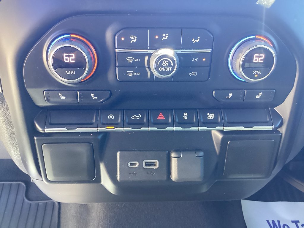 Used 2021 BLACK Chevrolet LT image 43