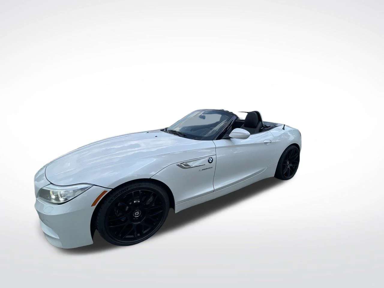 Used 2016 White Metallic BMW sDrive35i image 32
