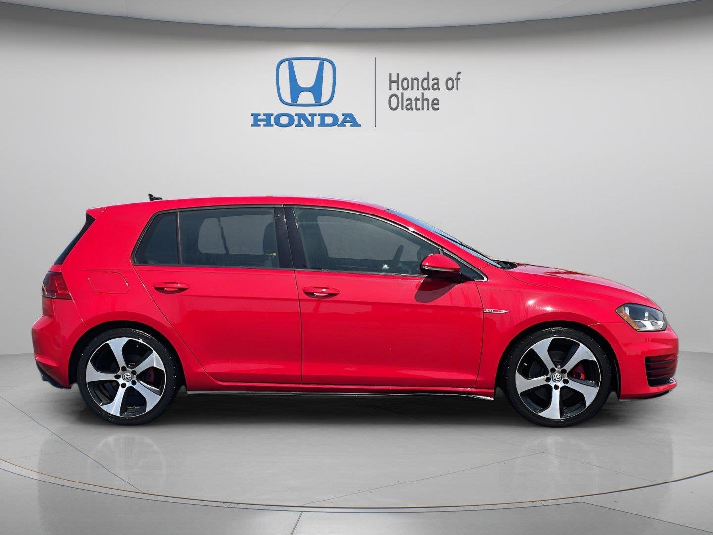 Used 2015 Tornado Red Volkswagen S image 1