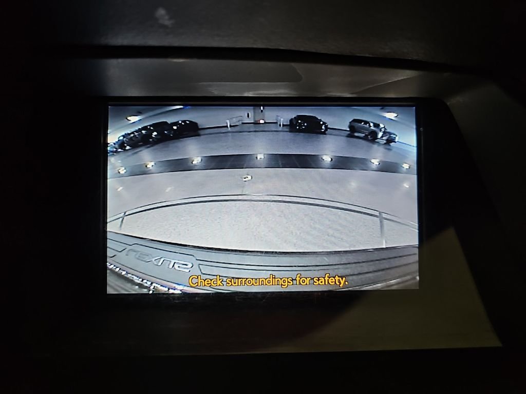 Used 2015 Red Lexus 350 image 25