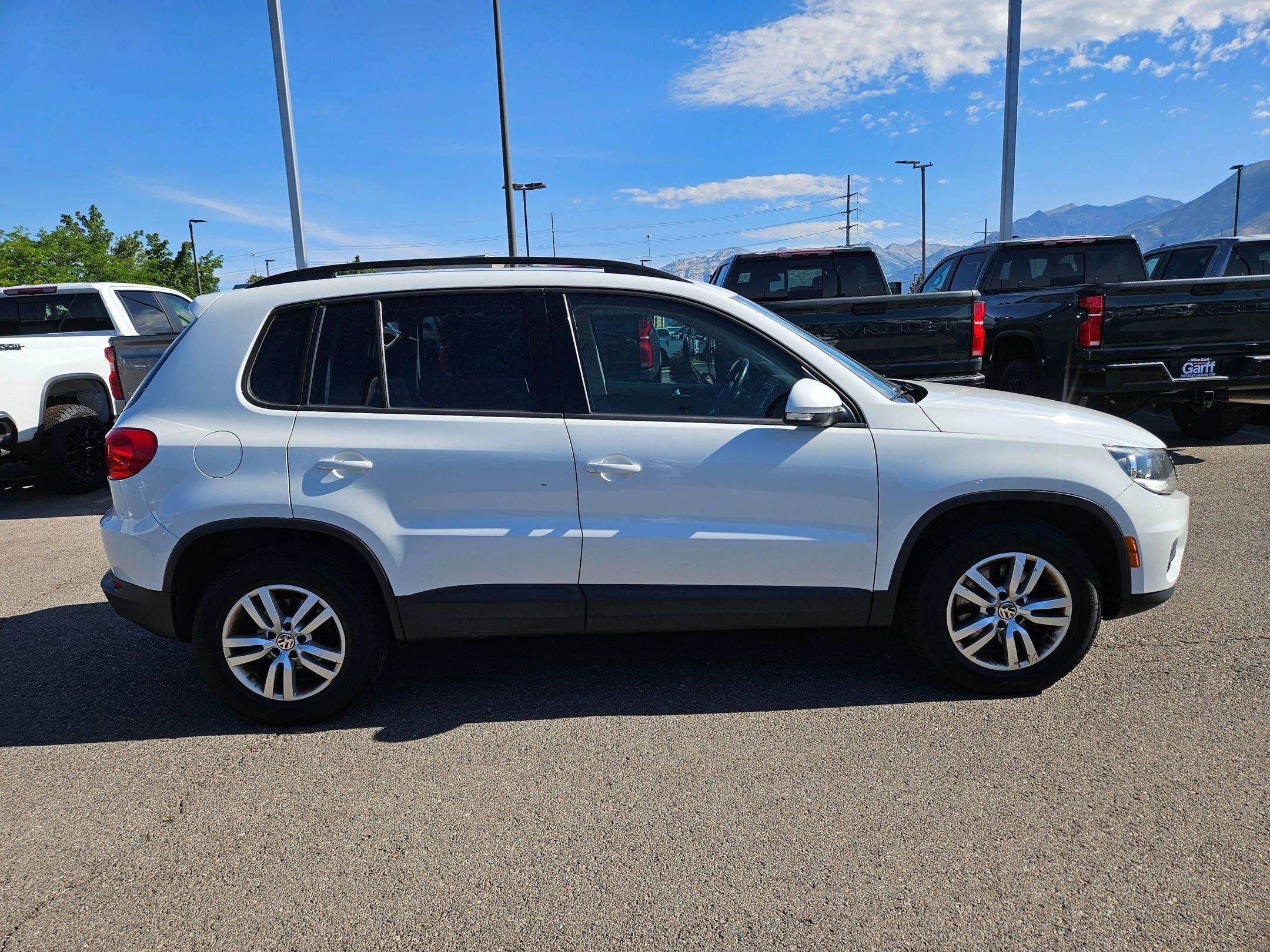 Used 2017 Volkswagen Tiguan S with VIN WVGBV7AX3HK026960 for sale in American Fork, UT