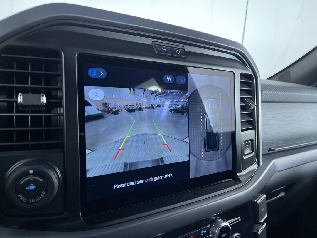 New 2026 Agate Black Metallic Ford XLT image 19