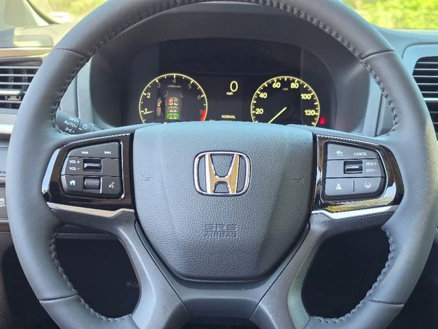 New 2026 Platinum White Pearl Honda EX-L image 9