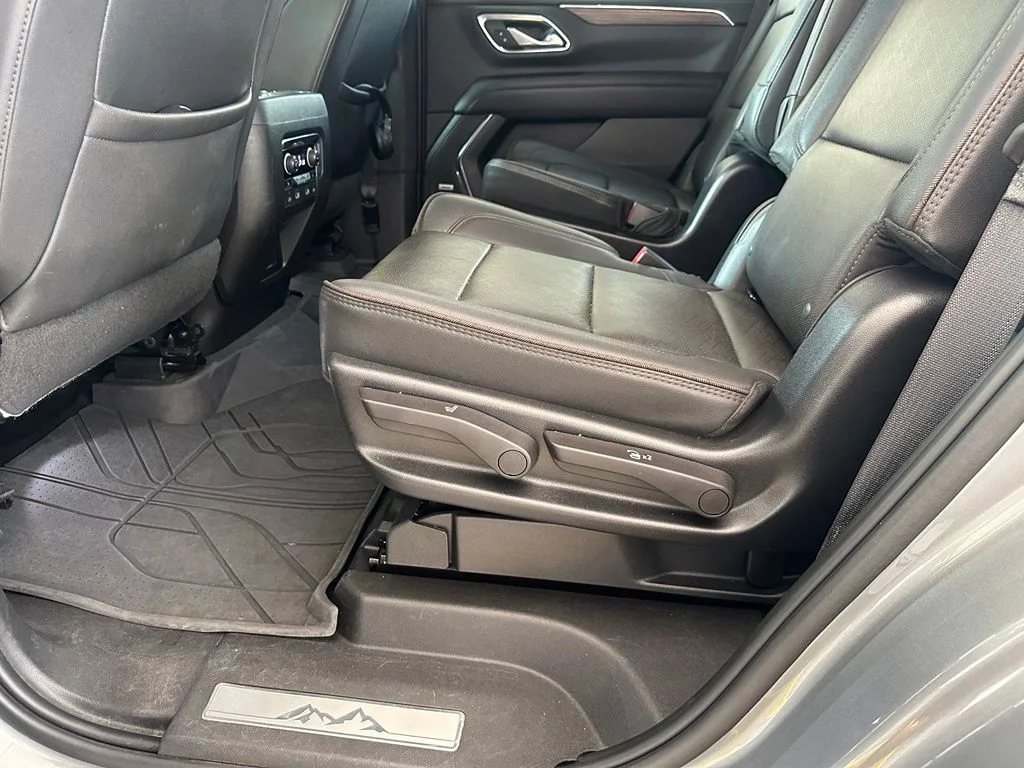 Used 2023 Gray Chevrolet High Country image 32