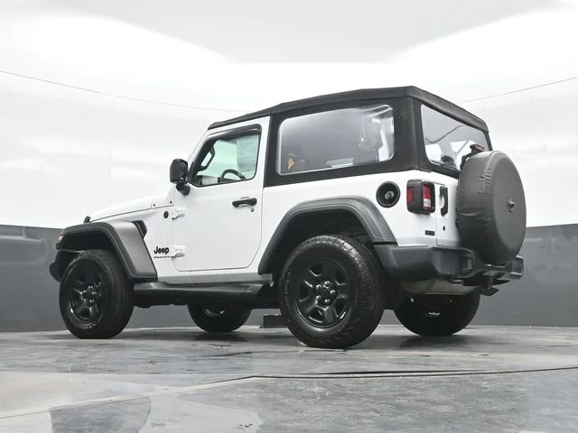Used 2024 White Jeep Sport image 19