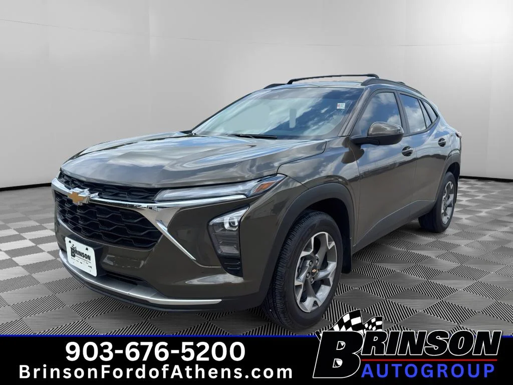 2024 Chevrolet Trax LT's photo