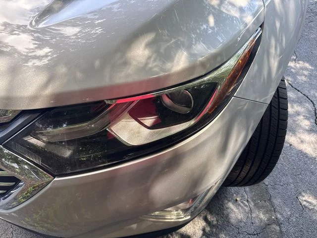 Used 2018 Silver Chevrolet Premier image 32