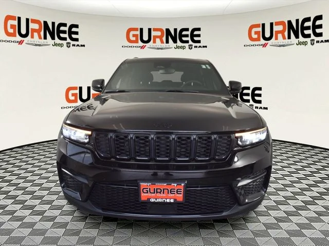 2023 Jeep Grand Cherokee Altitude - Photo 8