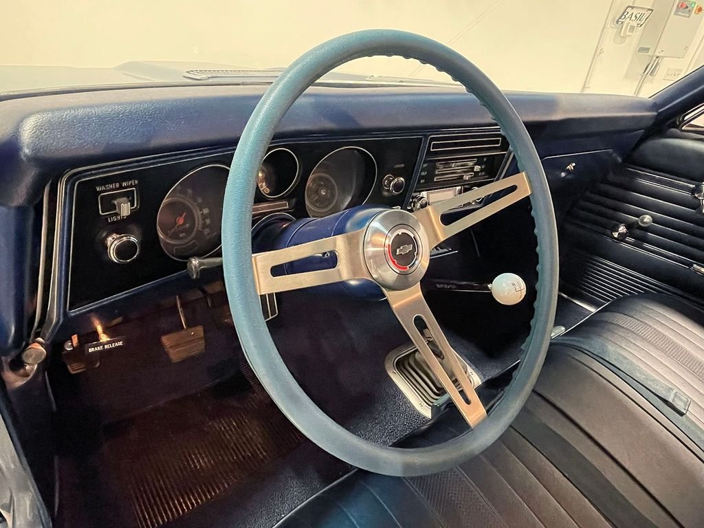 Used 1969 Blue Chevrolet  image 79