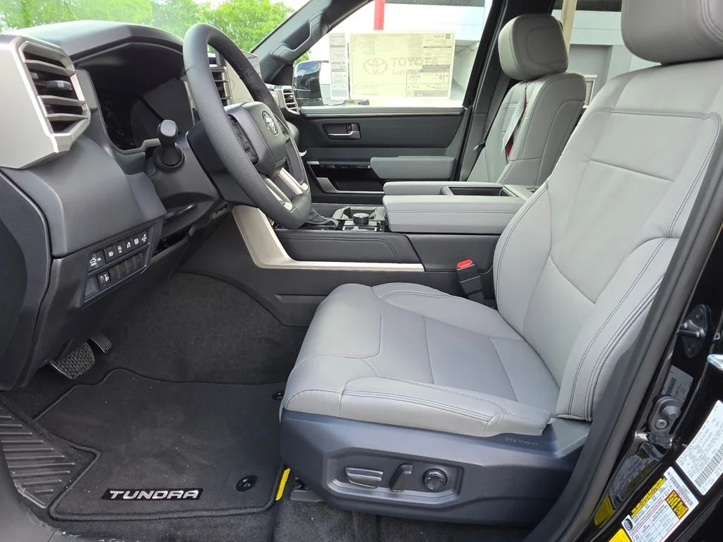 2026 Toyota Tundra Limited - Photo 24