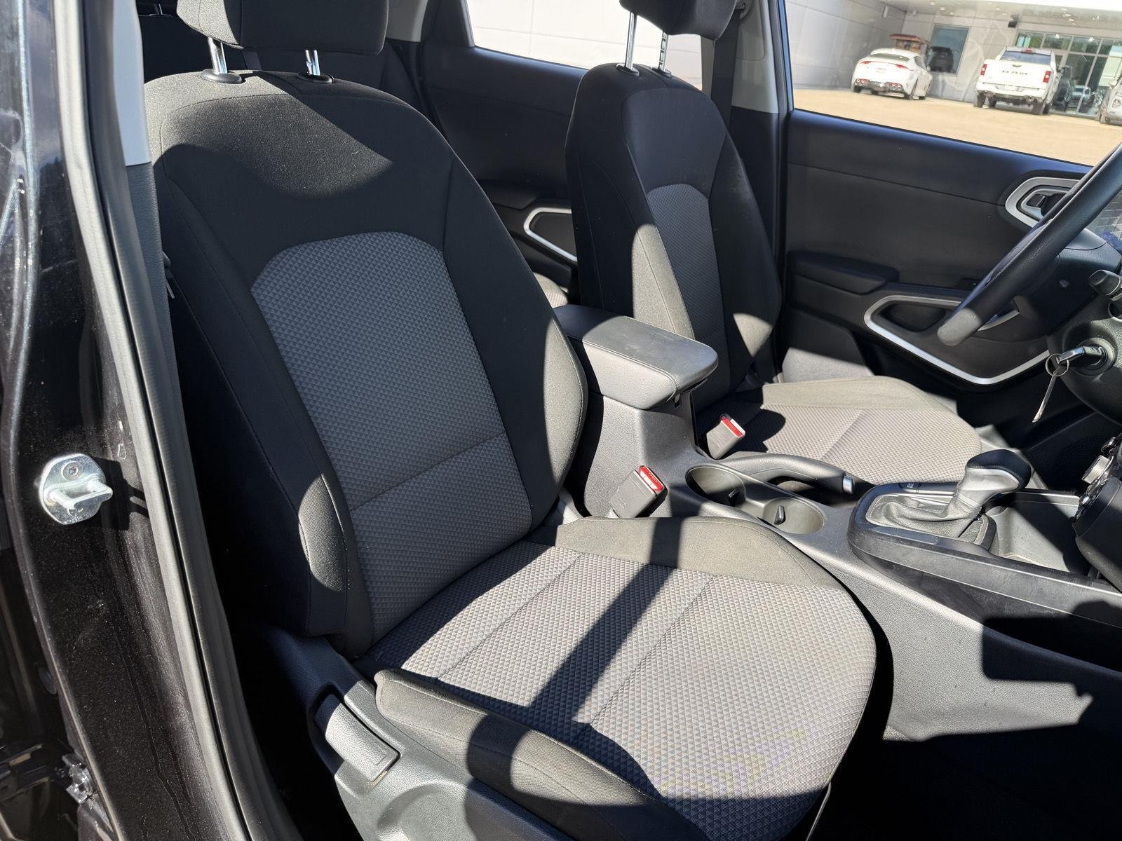 Used 2023 Fusion Black Kia LX image 20