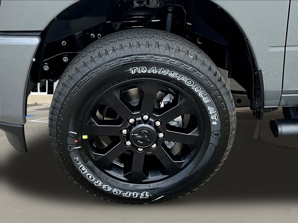New 2027 Ceramic Gray Clearcoat RAM Black Express image 15