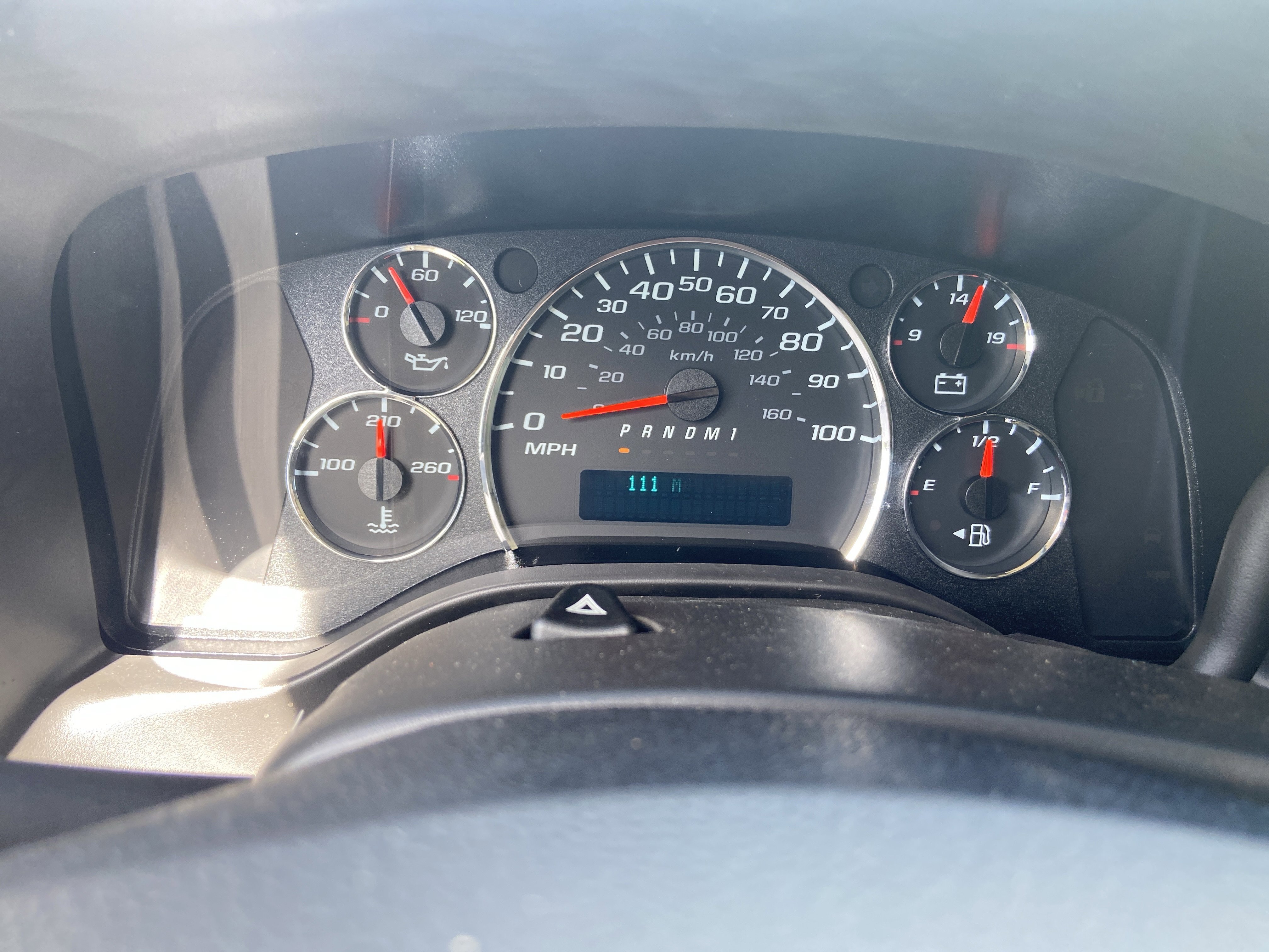 2025 Chevrolet Express Cargo Work Van - Photo 12