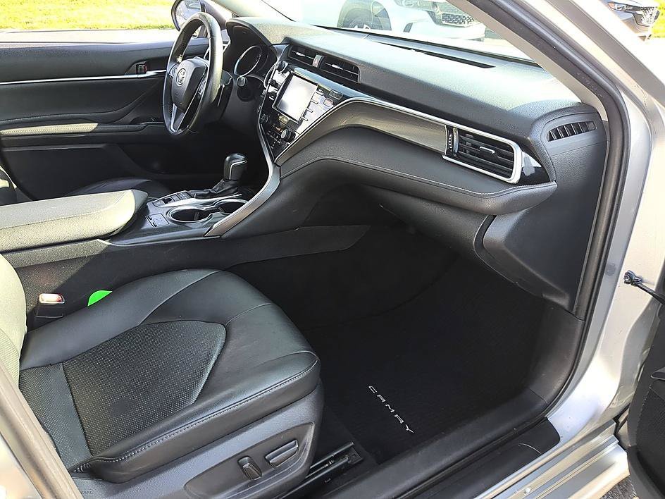 Used 2018 Celestial Silver Metallic Toyota XSE image 36